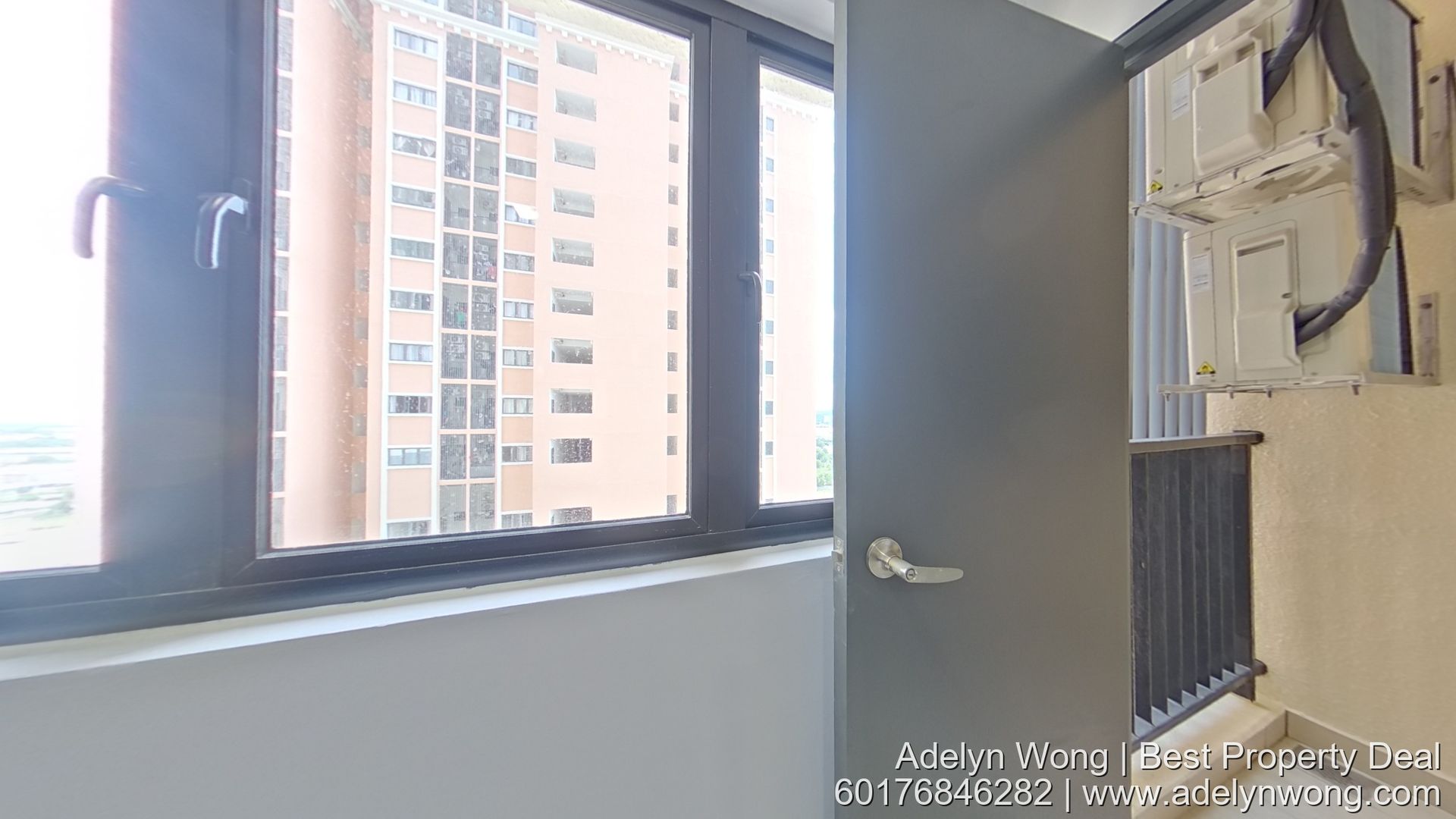 Yale Suites @ EduSentral