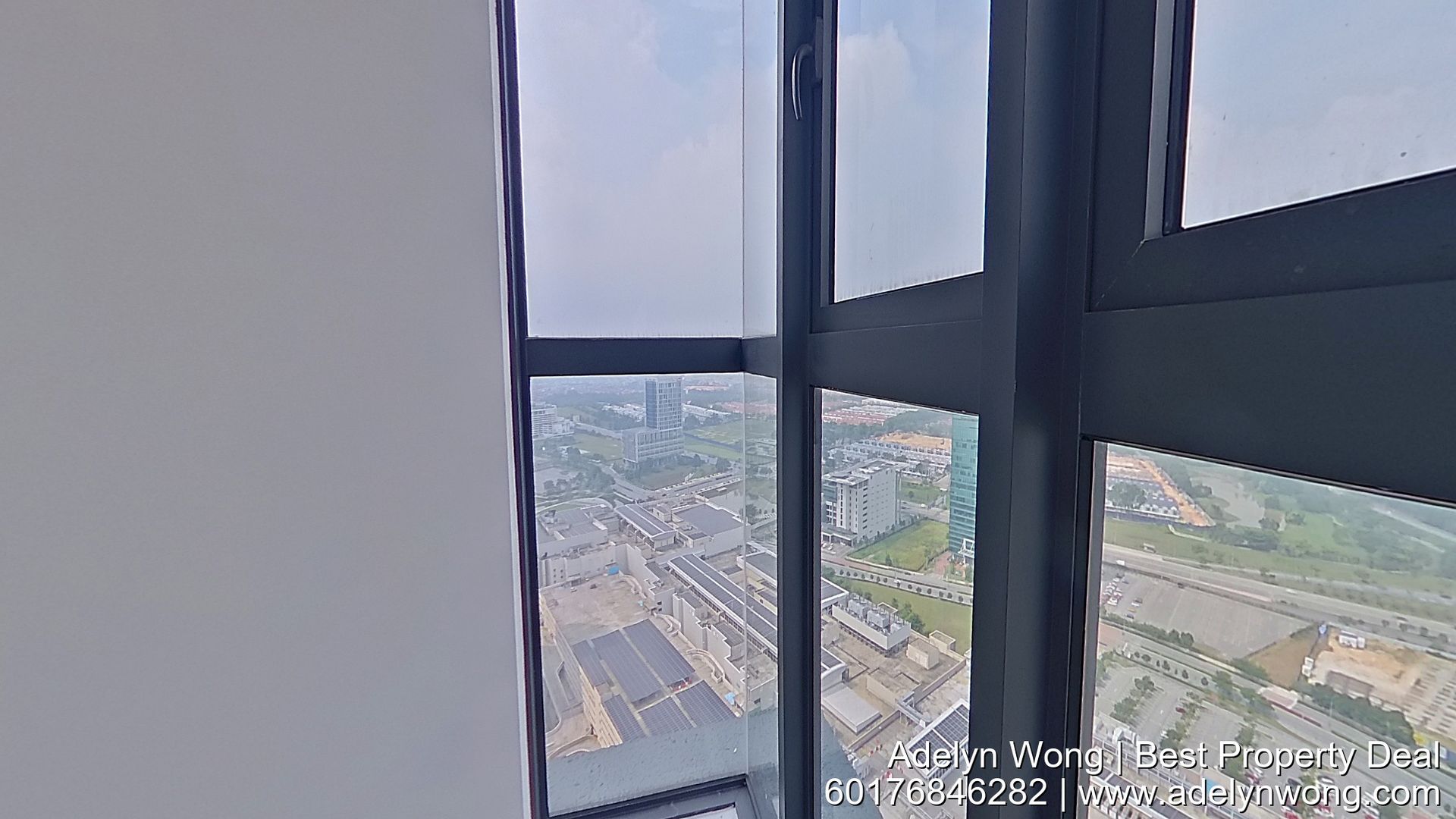 Apartment / Condo / Service Residence at Setia City Residences